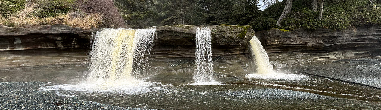 Sandcut Beach Falls